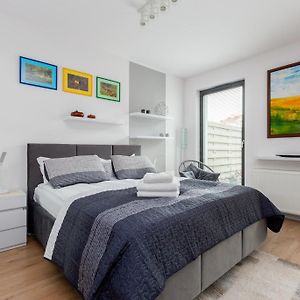 Studio met een King Size Bed